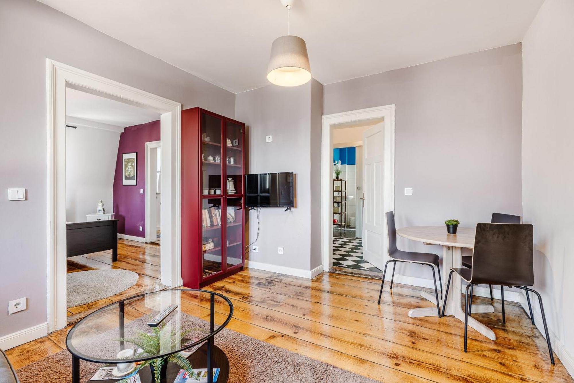 Old Town Center Apartment *