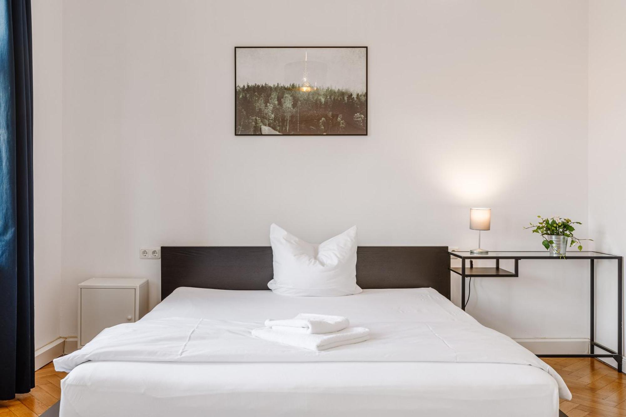 Old Town Center Apartment *